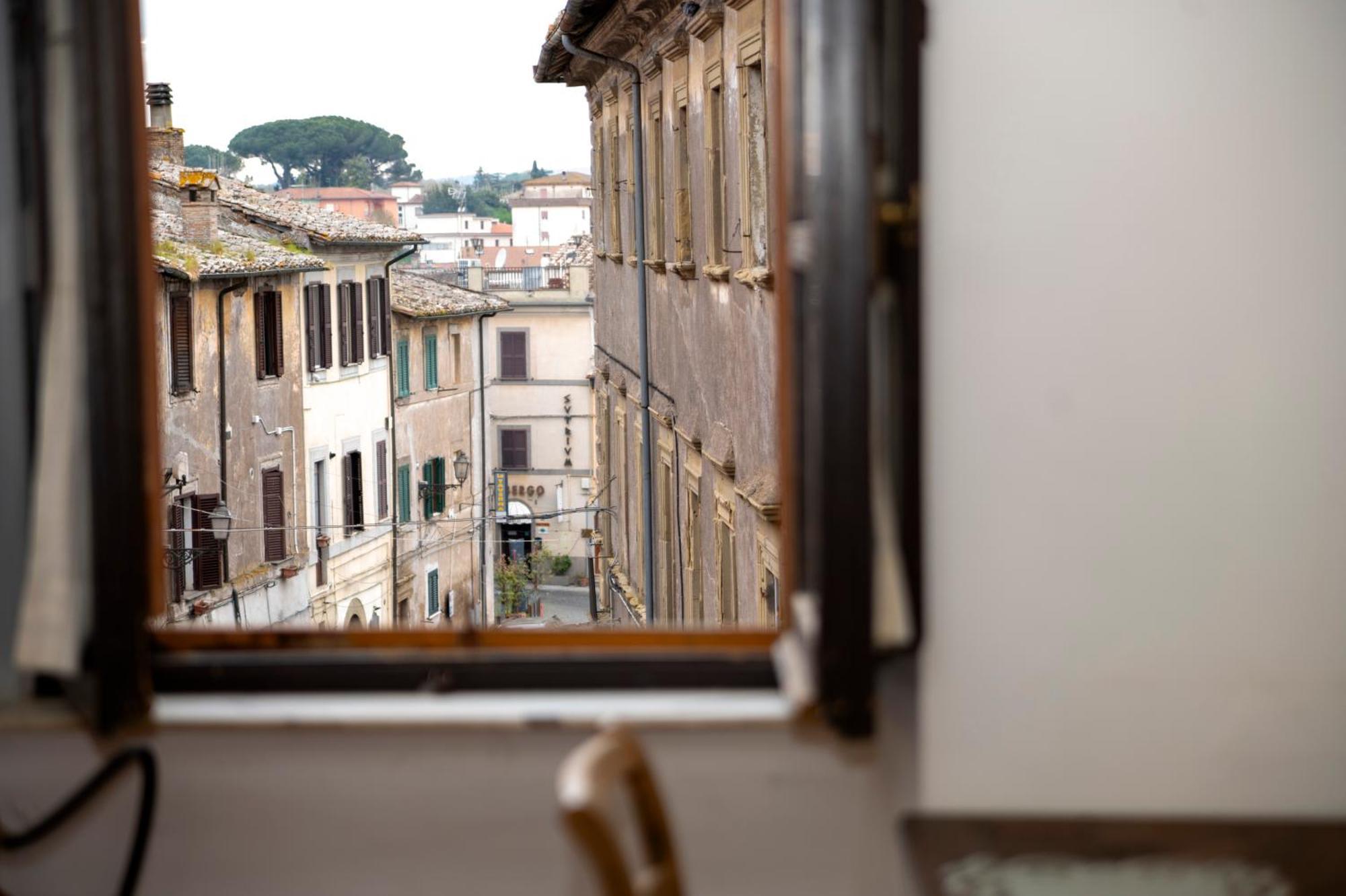 Centralissima Maison Di San Francesco, Unica E Accogliente! 苏特里 外观 照片