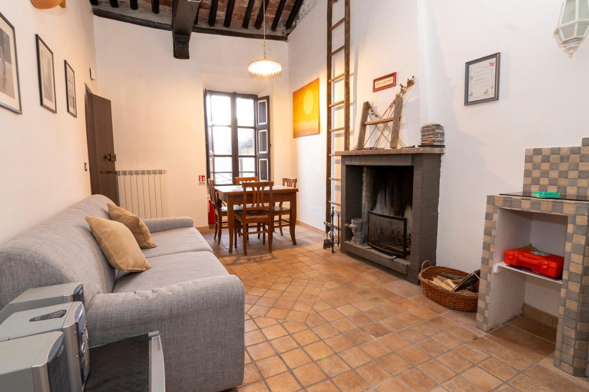 Centralissima Maison Di San Francesco, Unica E Accogliente! 苏特里 外观 照片